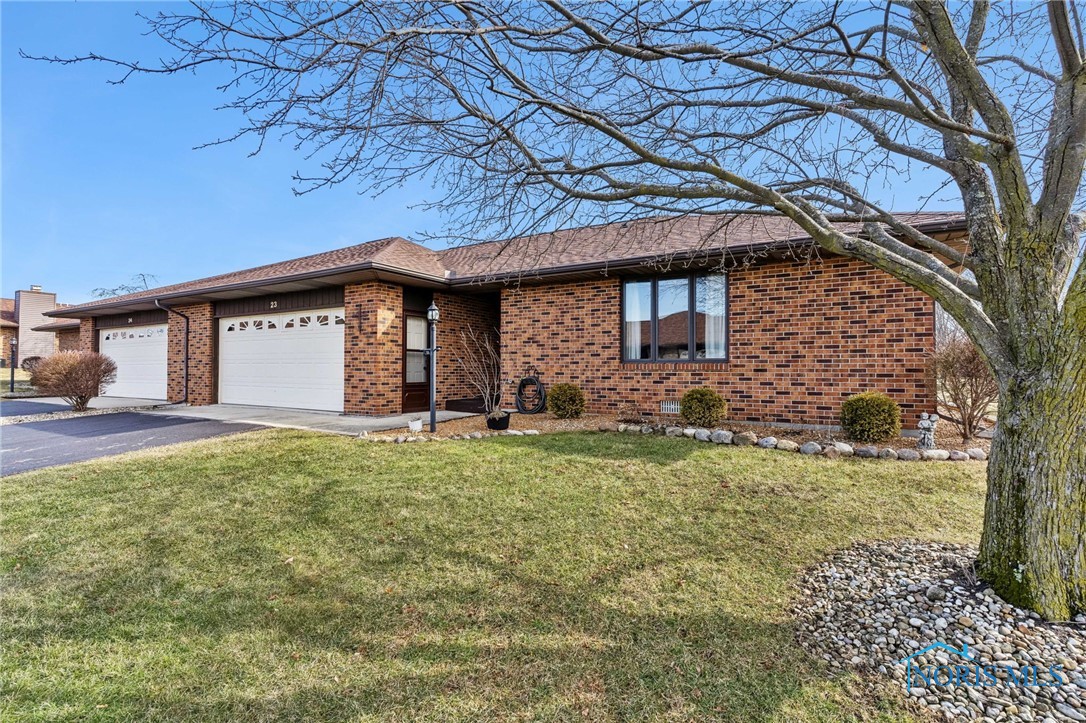 23 La Plas Drive, Findlay, Ohio image 1