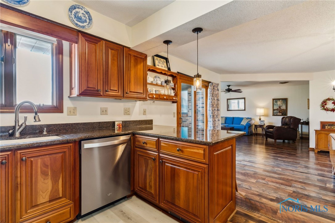 23 La Plas Drive, Findlay, Ohio image 15