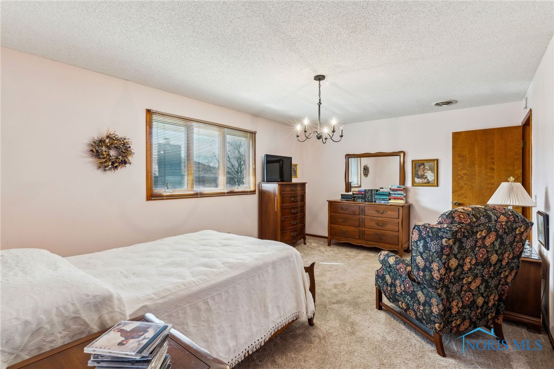 23 La Plas Drive, Findlay, Ohio image 23