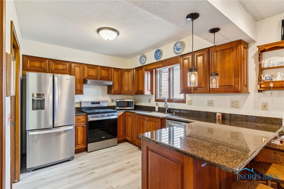 23 La Plas Drive, Findlay, Ohio image 14