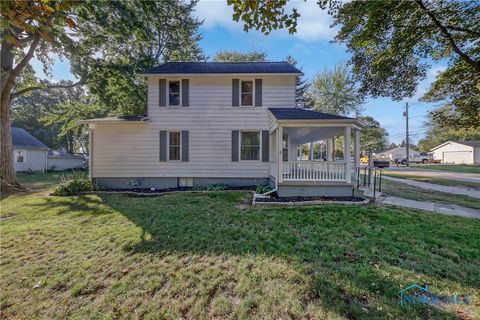 Tiny photo for 604 Cherry Street, Wauseon, OH 43567 (MLS # 6136308)