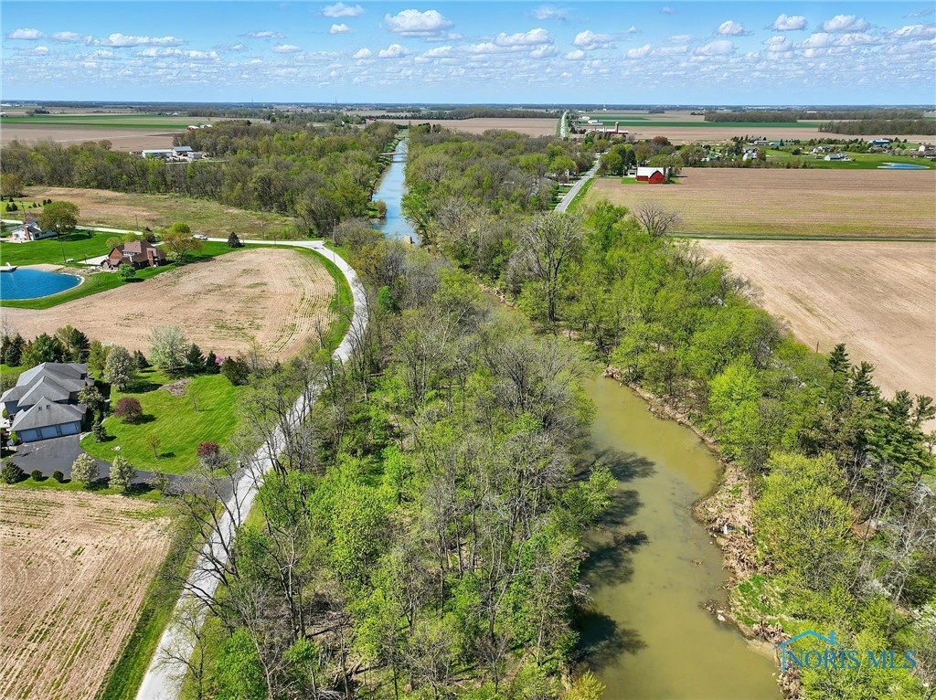 14100 S River Road, Pemberville, Ohio image 4