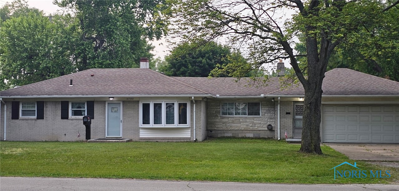 5792 Marshall Road, Sylvania, Ohio image 1