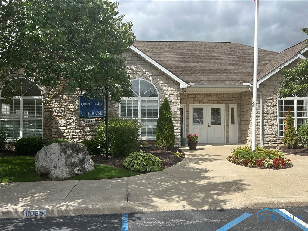 8330 Ledgestone Avenue 8330