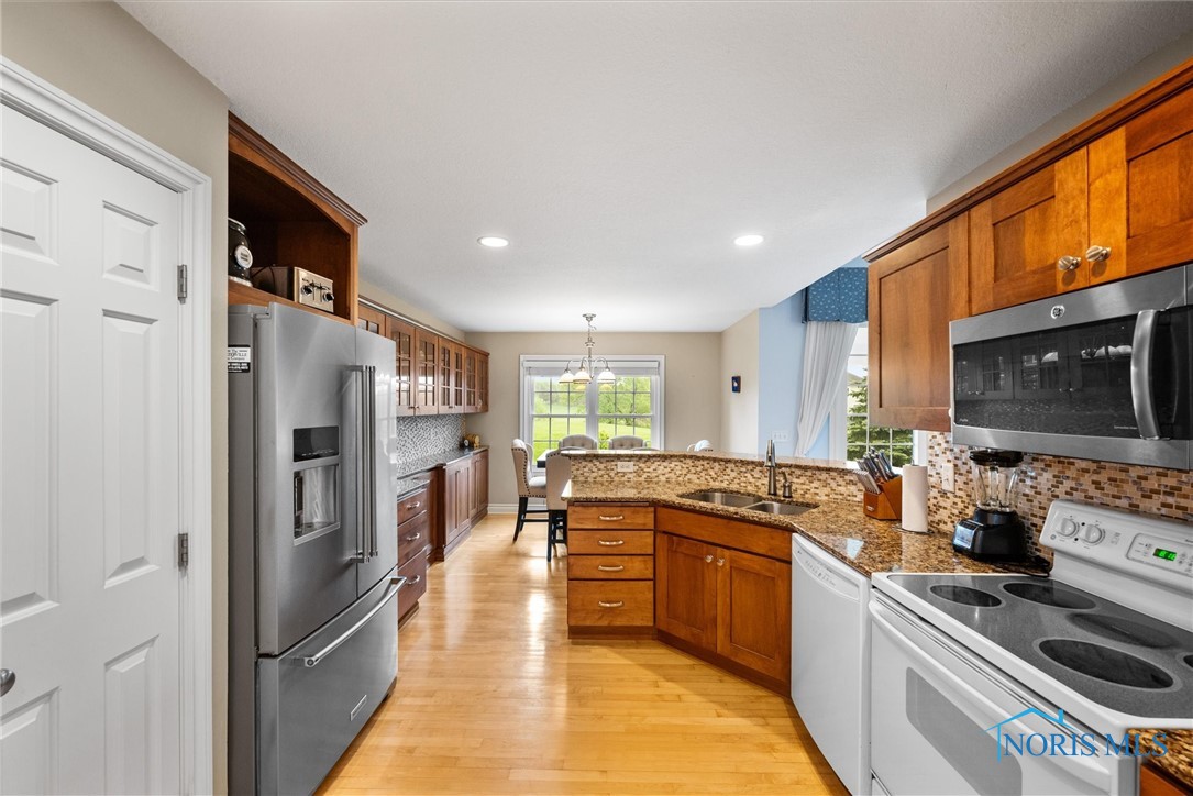 5723 Timbers Green Grn, Waterville, Ohio image 28