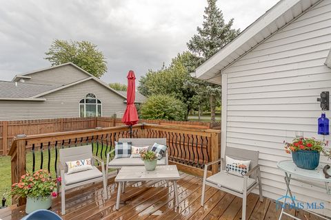 Tiny photo for 1239 E Garnet Avenue, Port Clinton, OH 43452 (MLS # 6136129)