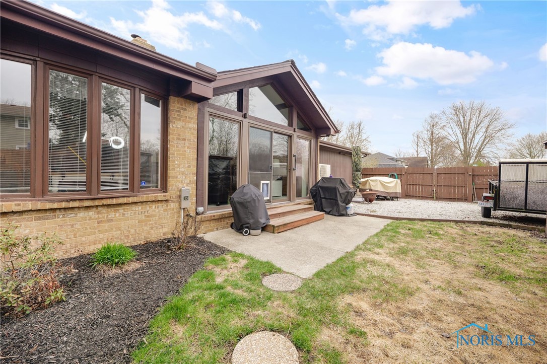 6623 Santo Lane, Maumee, Ohio image 45