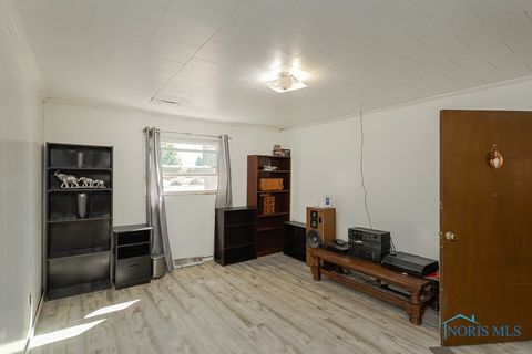 Tiny photo for 3601 Plumey Road, Northwood, OH 43619 (MLS # 6136362)