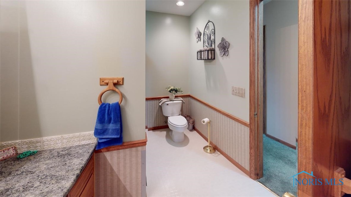 453 County Road 108, Fremont, Ohio image 44