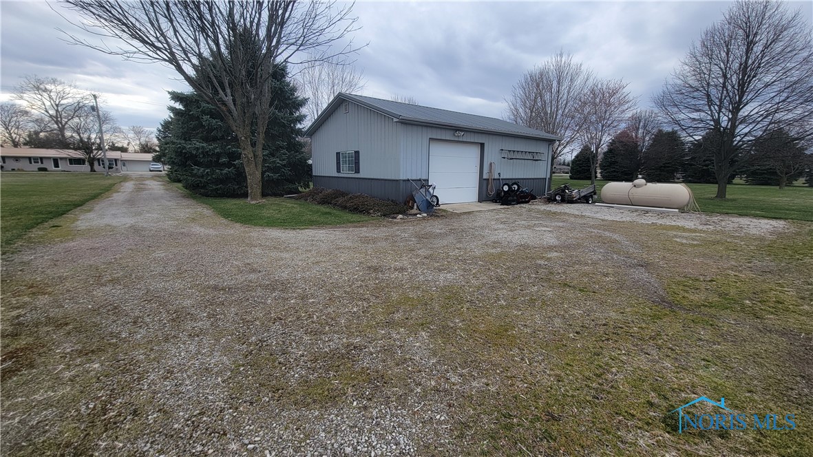 453 County Road 108, Fremont, Ohio image 5