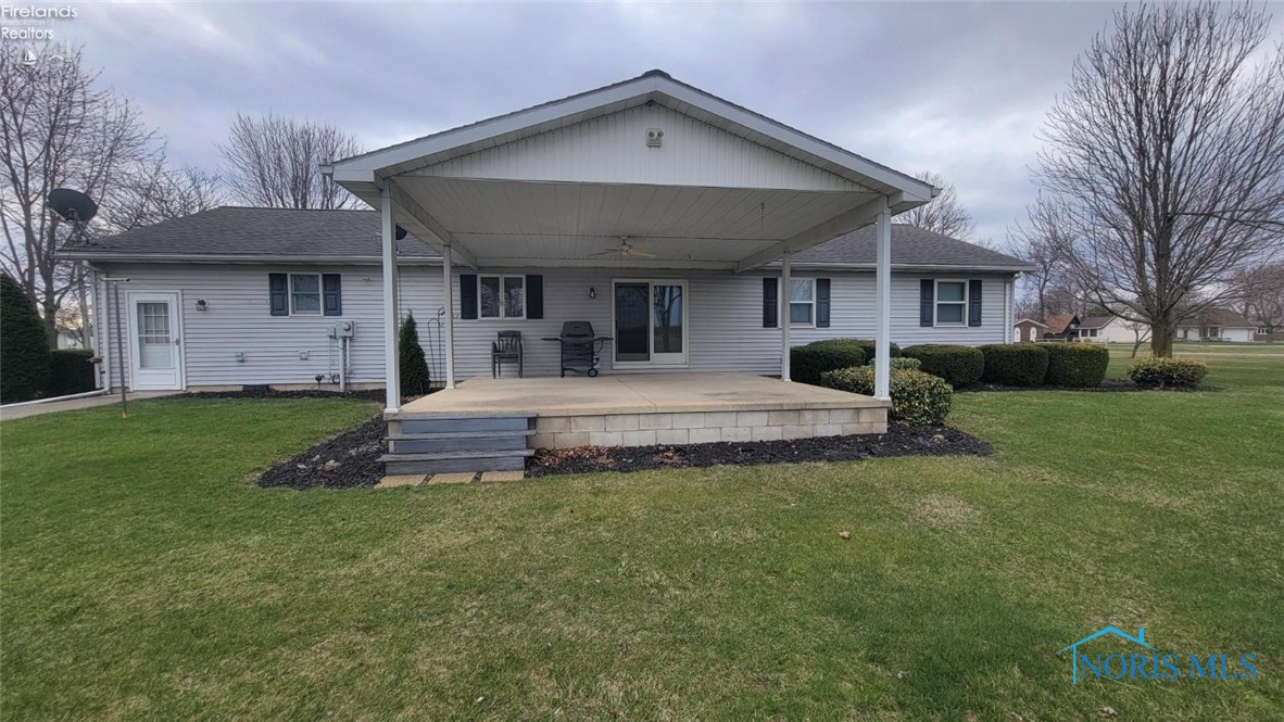 453 County Road 108, Fremont, Ohio image 7