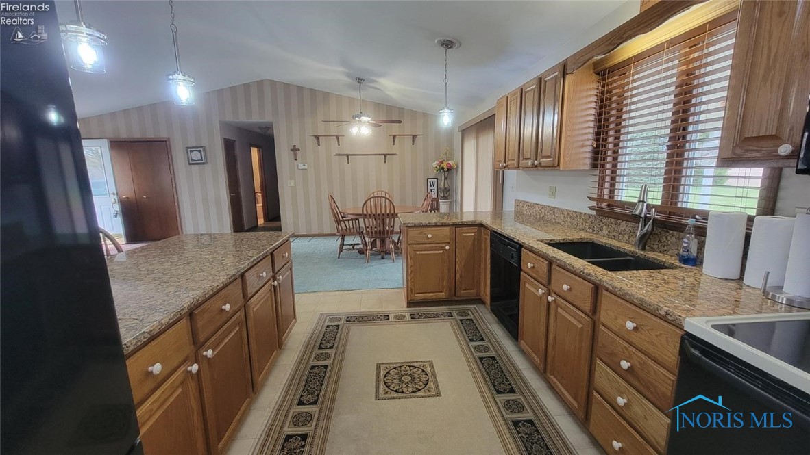453 County Road 108, Fremont, Ohio image 14