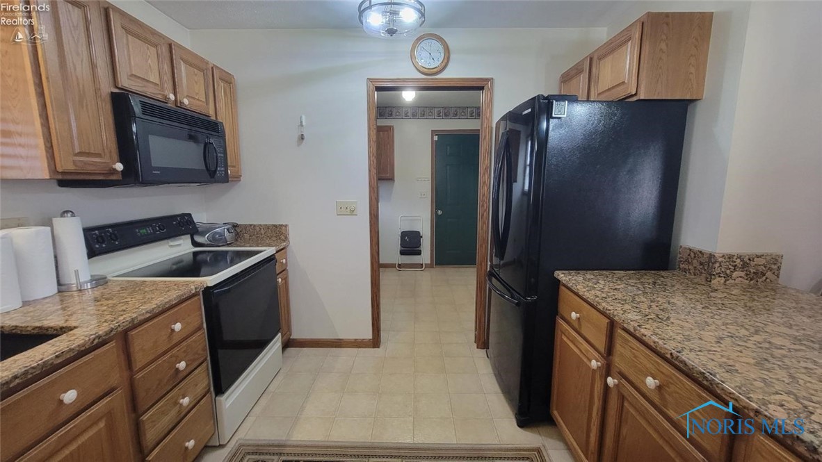 453 County Road 108, Fremont, Ohio image 13