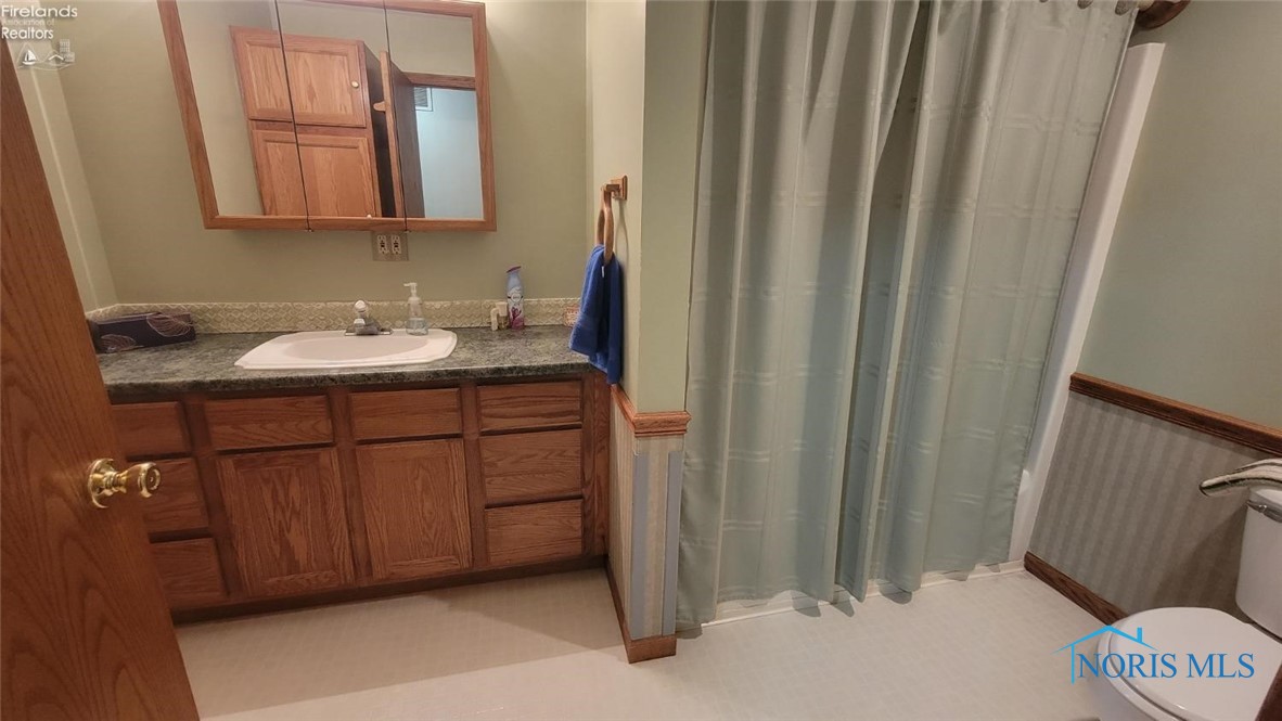 453 County Road 108, Fremont, Ohio image 17