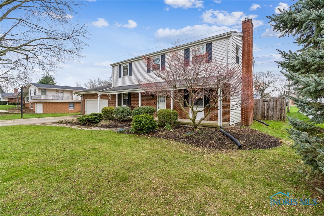 419 Glenview Drive, Fostoria, Ohio image 4