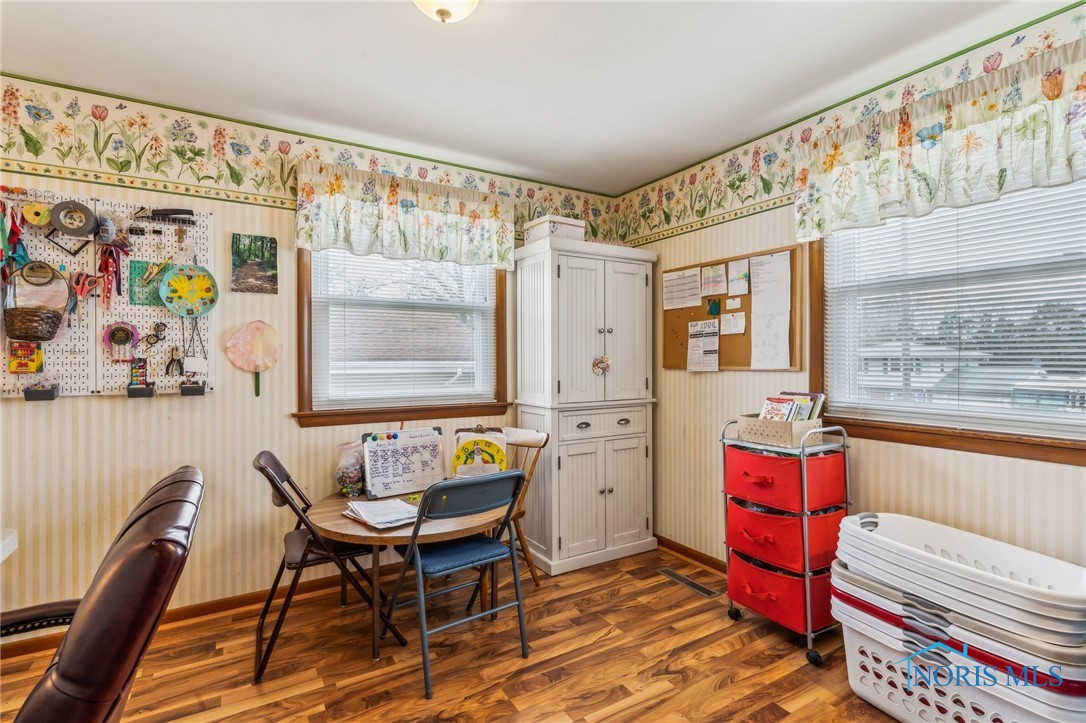 419 Glenview Drive, Fostoria, Ohio image 39