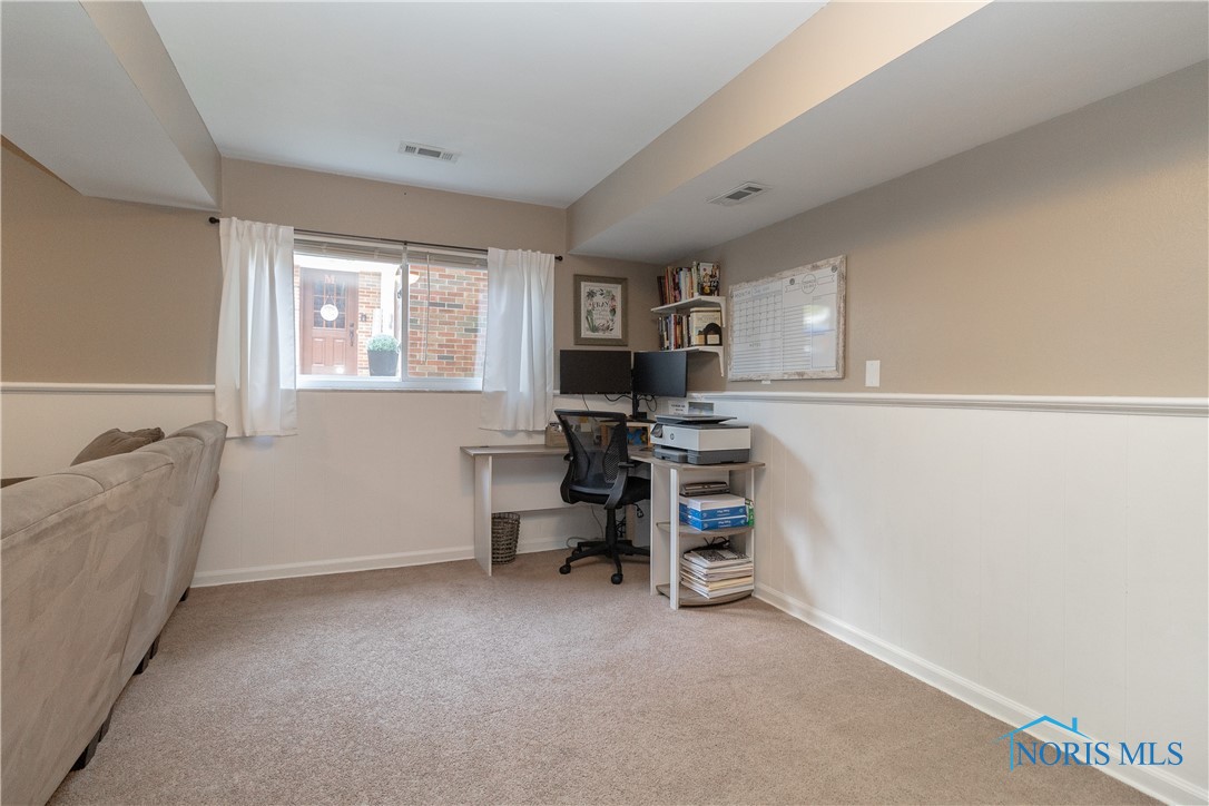 4525 Imperial Drive, Toledo, Ohio image 33