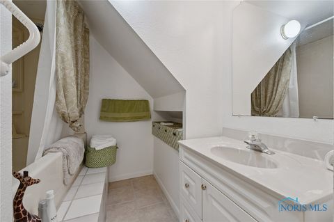 Tiny photo for 3065 Reen Drive, Toledo, OH 43613 (MLS # 6136755)