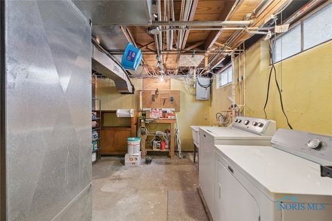 Tiny photo for 3065 Reen Drive, Toledo, OH 43613 (MLS # 6136755)