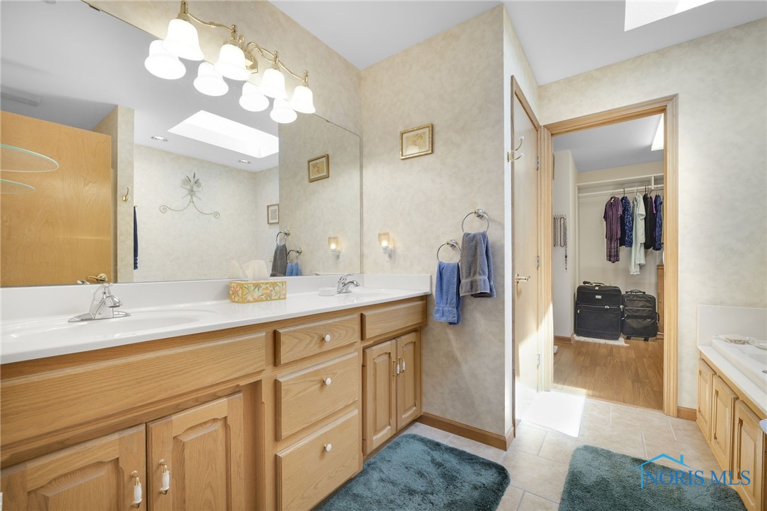 934 Reynolds Circle, Oregon, Ohio image 24