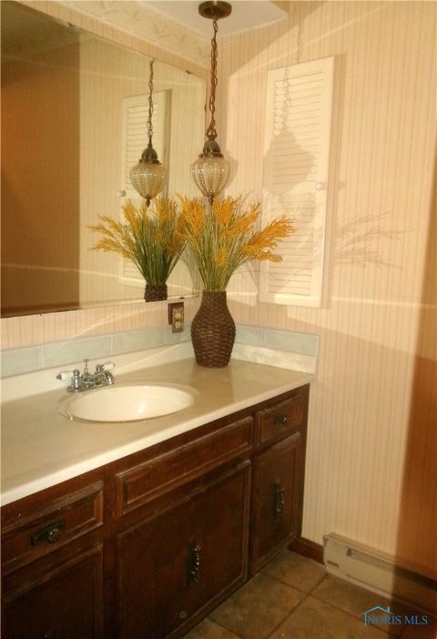 Tiny photo for 370 S Thomas Street, Ottawa, OH 45875 (MLS # 6136792)