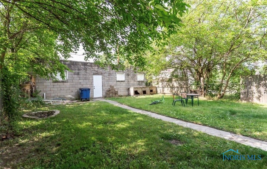 145 W Park Street, Toledo, Ohio image 16