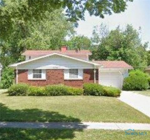 Photo for 808 Woodlawn Drive