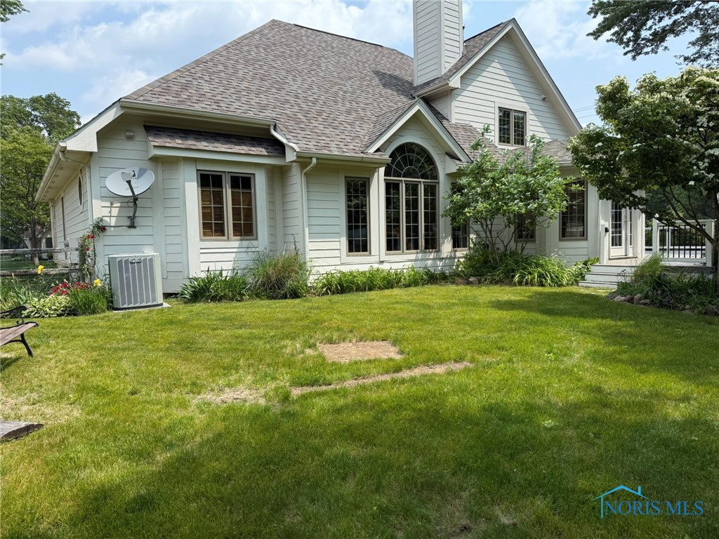 8411 Willow Glen Court, Holland, Ohio image 6