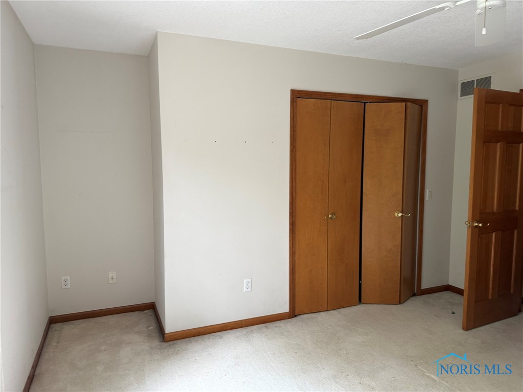 8411 Willow Glen Court, Holland, Ohio image 13