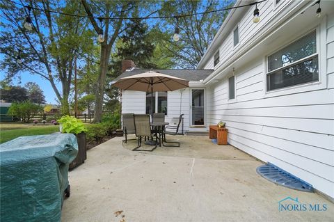 Tiny photo for 1321 Charles Street, Bowling Green, OH 43402 (MLS # 6136866)