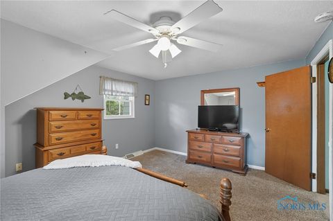 Tiny photo for 1321 Charles Street, Bowling Green, OH 43402 (MLS # 6136866)