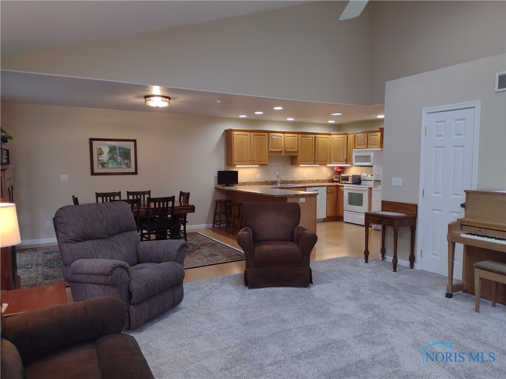 312 Park Place, Archbold, Ohio image 12