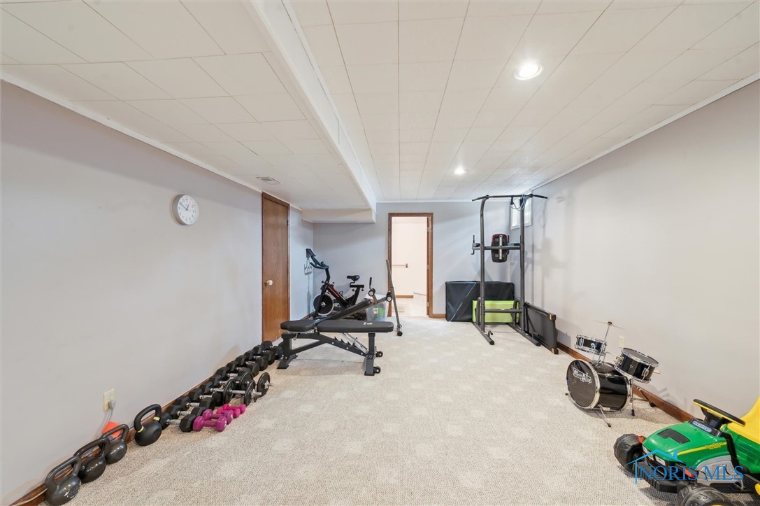 3011 Heather Downs Drive, Findlay, Ohio image 41