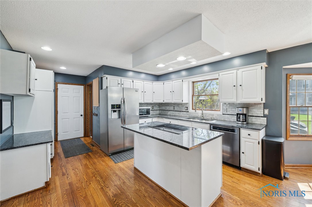 3011 Heather Downs Drive, Findlay, Ohio image 17