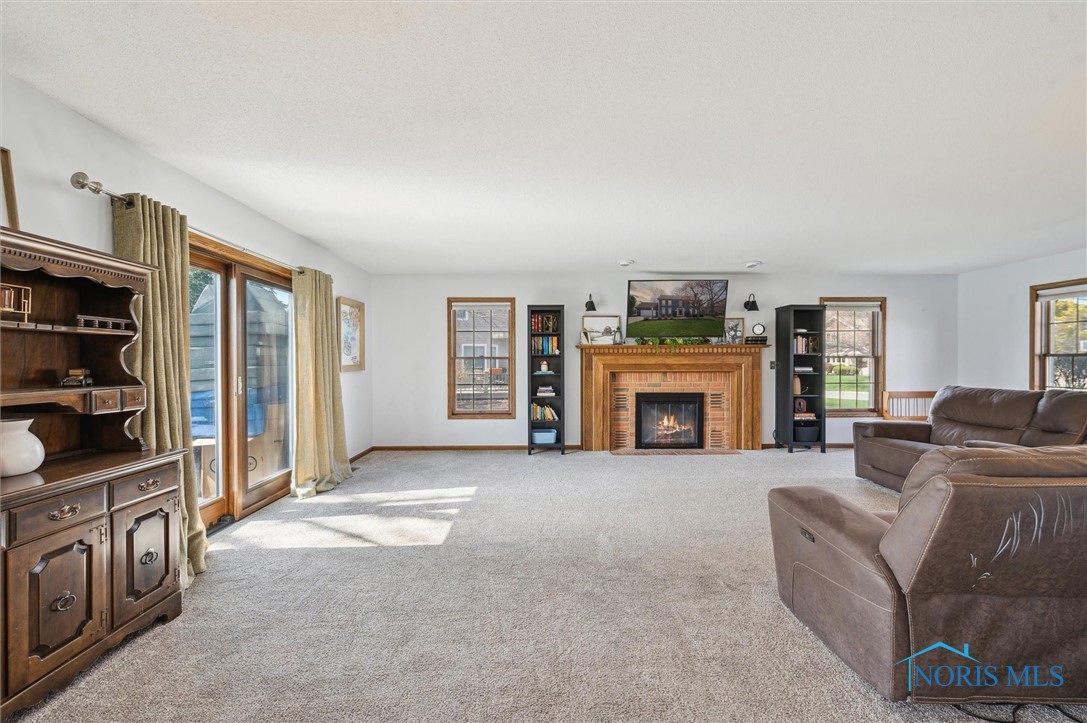 3011 Heather Downs Drive, Findlay, Ohio image 14
