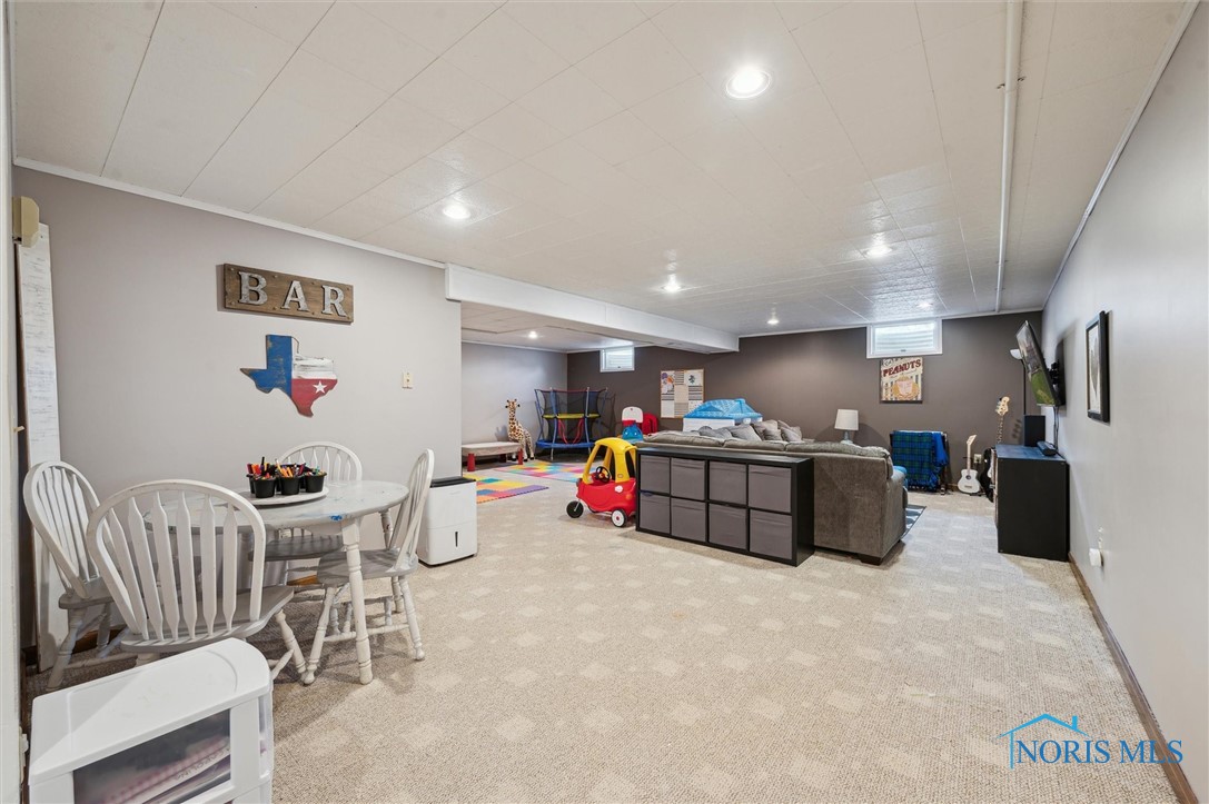 3011 Heather Downs Drive, Findlay, Ohio image 40