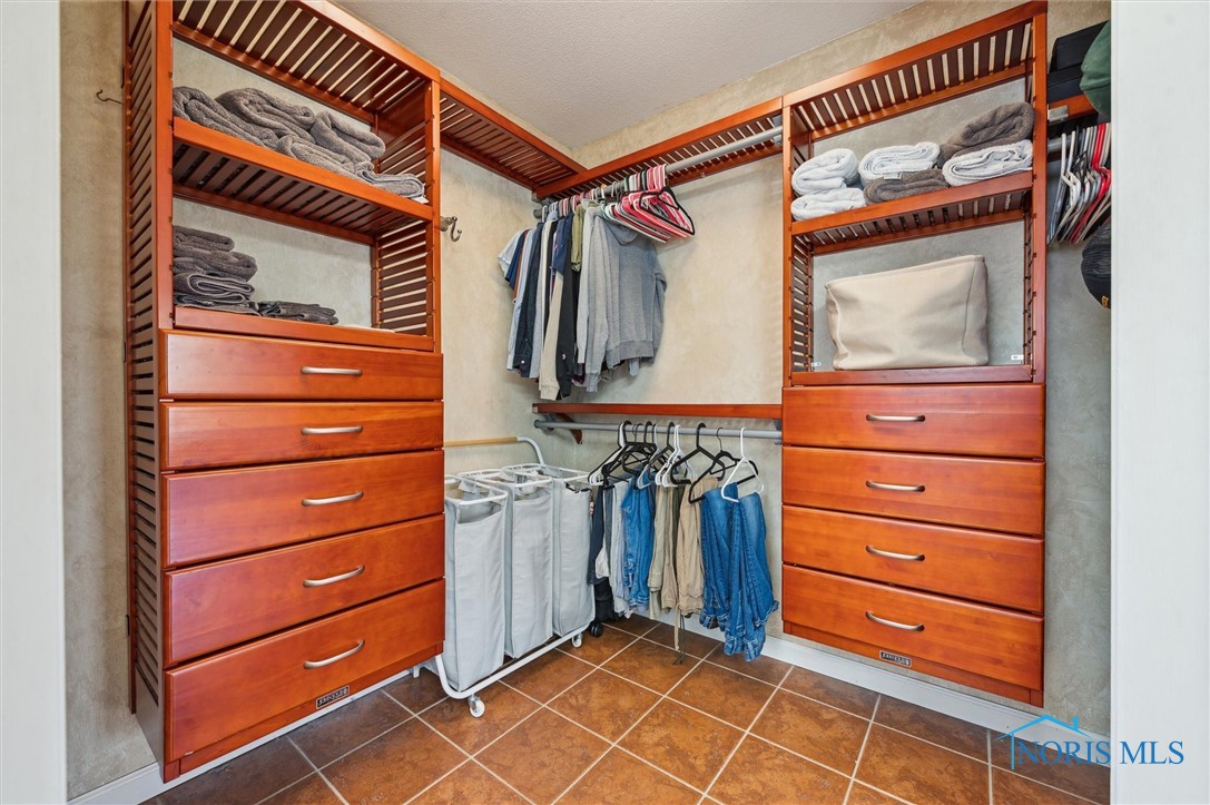 3011 Heather Downs Drive, Findlay, Ohio image 30