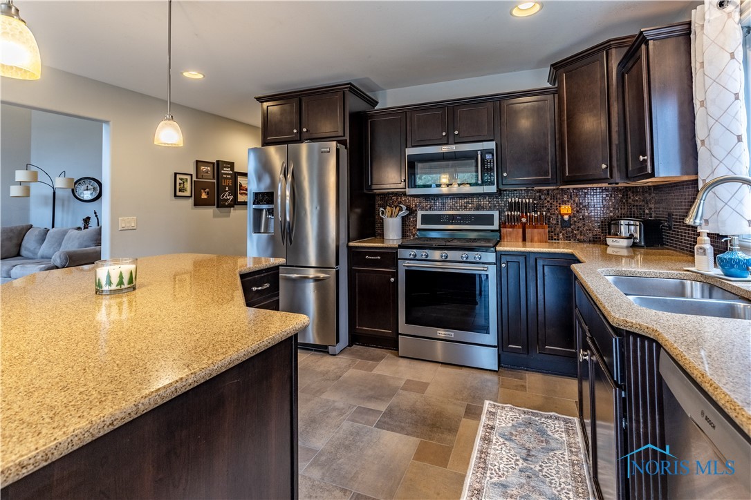 2500 White Aspen Road, Sylvania, Ohio image 16