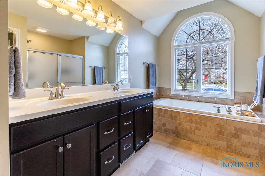 2500 White Aspen Road, Sylvania, Ohio image 25