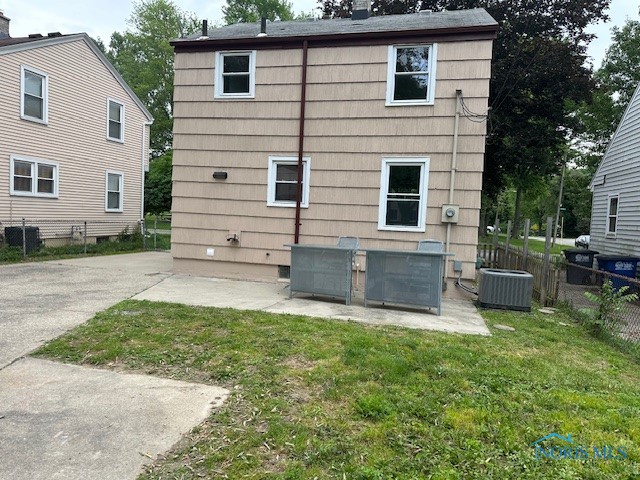 3748 Orono Drive, Toledo, Ohio image 25