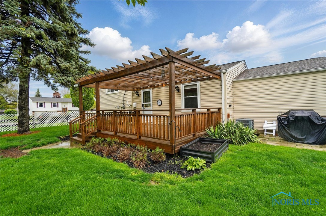 1530 Forester Drive, Oregon, Ohio image 37