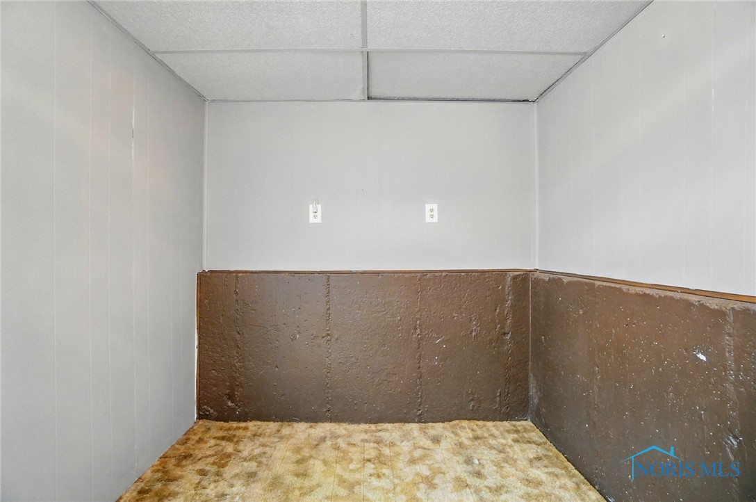 1530 Forester Drive, Oregon, Ohio image 32