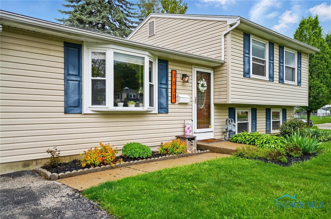 1530 Forester Drive, Oregon, Ohio image 2