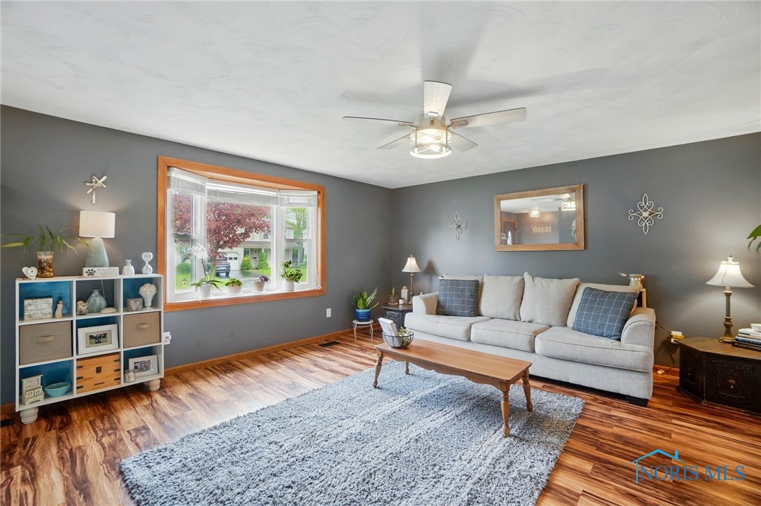 1530 Forester Drive, Oregon, Ohio image 7