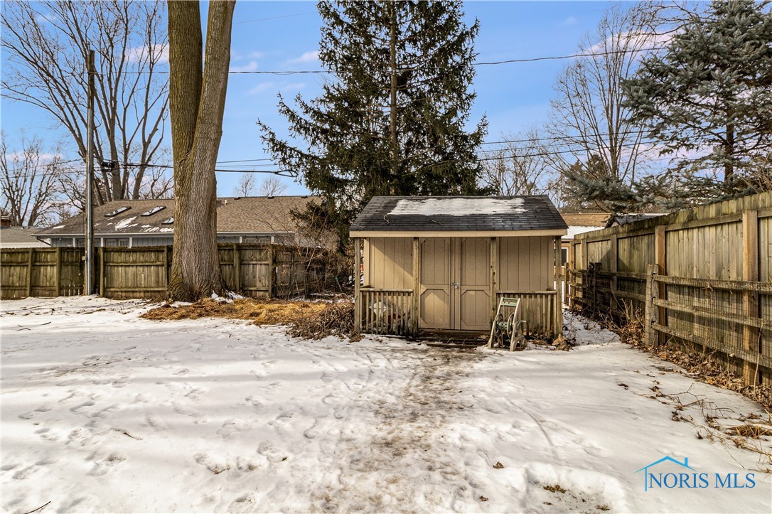 5945 Brainard Drive, Sylvania, Ohio image 29
