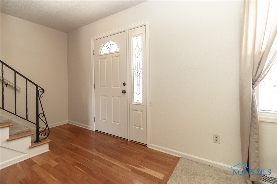 5945 Brainard Drive, Sylvania, Ohio image 28