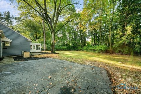 Tiny photo for 4906 Pine Ridge Road, Toledo, OH 43615 (MLS # 6136123)