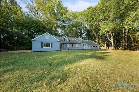 Tiny photo for 4906 Pine Ridge Road, Toledo, OH 43615 (MLS # 6136123)