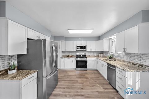 Tiny photo for 4906 Pine Ridge Road, Toledo, OH 43615 (MLS # 6136123)