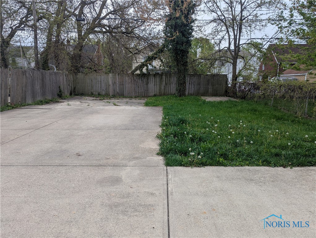 1845 Jermain Drive, Toledo, Ohio image 15